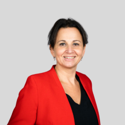 Estelle Lacona